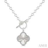 1/10 Ctw Clover Fluted Toggle Round Cut Diamond Fashion Necklace in Sterling Silver