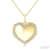 1/10 Ctw Heart Shape Round Cut Diamond Keepsake Locked Pendant With Chain in Yellow Gold Vermeil