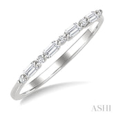 1/6 Ctw Baguette and Round Cut Diamond Link Stackable Fashion Band in 10K White Gold