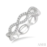 1/5 Ctw Twisted Round Cut Diamond Infinity Fashion Band in 14K White Gold