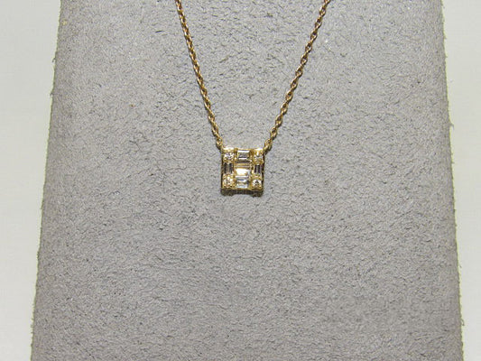 10KT Yellow Gold Fusion Diamond Cluster Petite Square Shape Pendant
