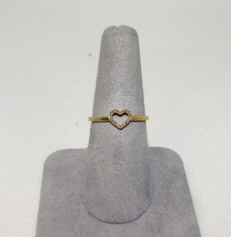 10KT Yellow Gold Heart Ring