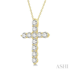 1/2 Ctw Round Cut Diamond Cross Pendant With Chain in 14K Yellow Gold