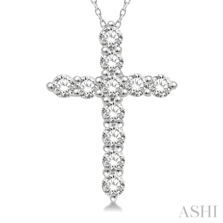 1/4 Ctw Round Cut Diamond Cross Pendant With Chain in 14K White Gold