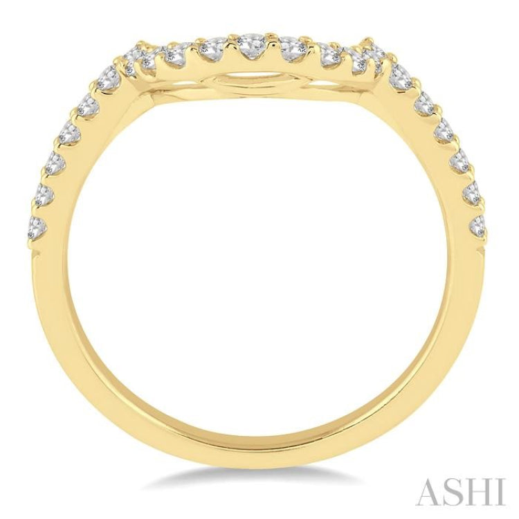 1/3 Ctw Round Cut Diamond Wedding Band in 14K Yellow Gold