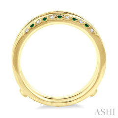 1.45 MM Emerald and 1/6 Ctw Round Cut Diamond Precious Insert Ring in 14K Yellow Gold