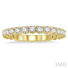 1/2 Ctw Lattice Round Cut Diamond Wedding Band in 14K Yellow Gold