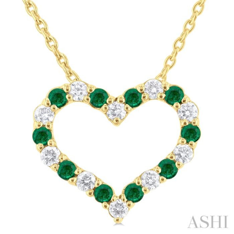 1.4 MM Round Cut Emerald and 1/8 Ctw Open Heart Round Cut Diamond Precious Fashion Pendant With Chain in 14K Yellow Gold