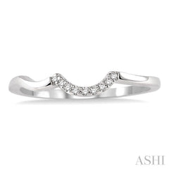 1/20 Ctw Round Cut Diamond Wedding Band in 14K White Gold