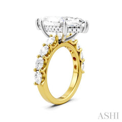 1 1/3 Ctw Marquise Shape Oval and Round Cut Diamond Semi-Mount Engagement Ring in 14K Yellow and White Gold