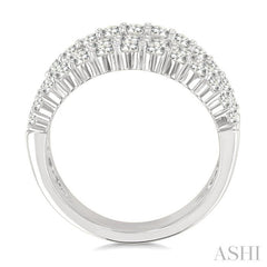 1 3/4 Ctw Round Cut Diamond Bold Fashion Band in 14K White Gold
