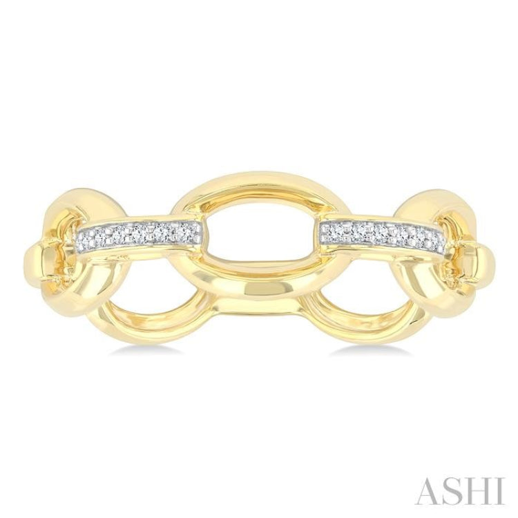 1/20 Ctw Bold Open Window Oval Shaped Round Cut Diamond Fashion Ring in 10K Yellow Gold