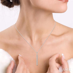 1/4 Ctw Rounded Bar Round Cut Diamond Pendant With Chain in 14K White Gold