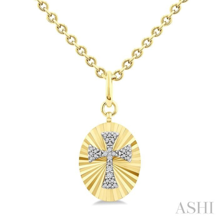 1/10 Ctw Templar Cross Round Cut Diamond Pirouette Fluted Oval Medallion Pendant With Chain in Yellow Gold Vermeil