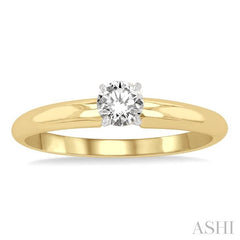 Round Cut Diamond Solitaire Ring in 14K Yellow Gold