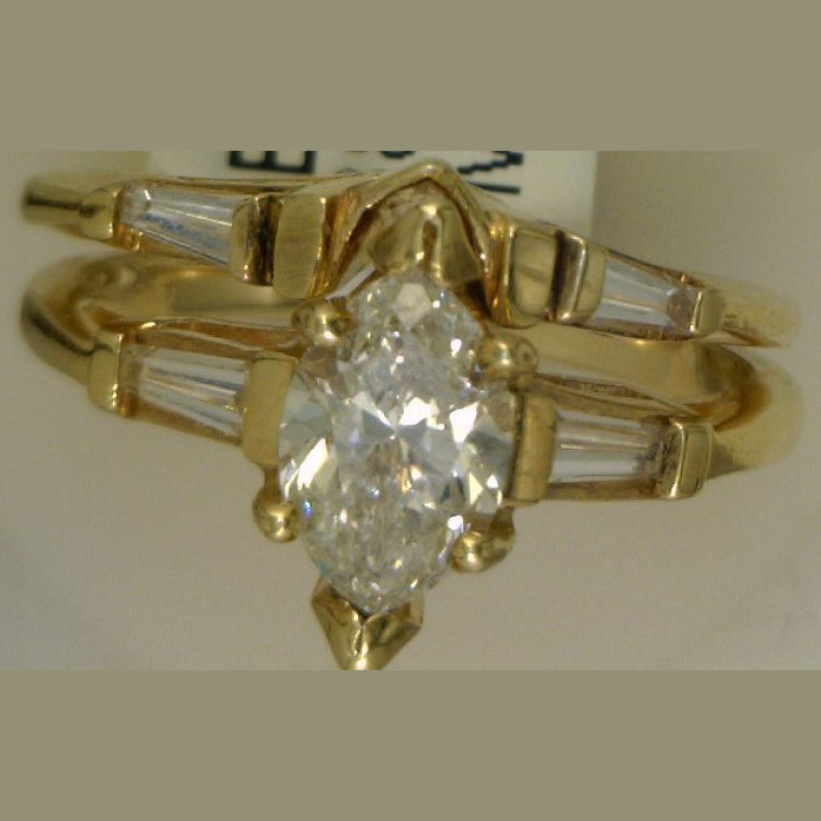 One 14k yellow gold bridal set
