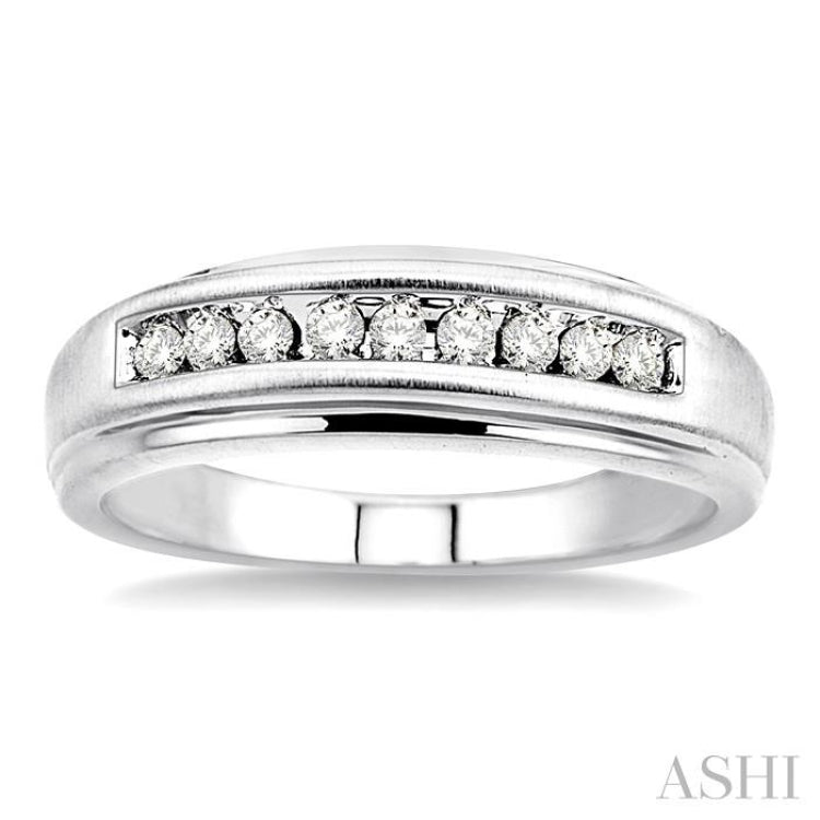 1/6 Ctw Round Diamond Men's Ring in 14K White Gold