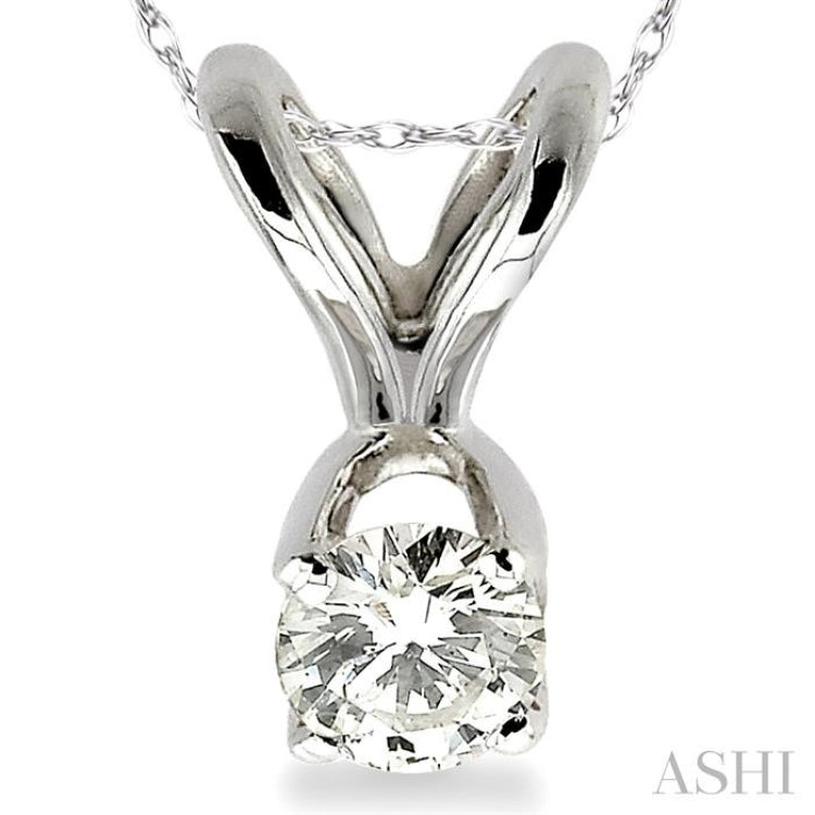 1/10 Ctw Round Cut Diamond Solitaire Pendant in 14K White Gold with Chain