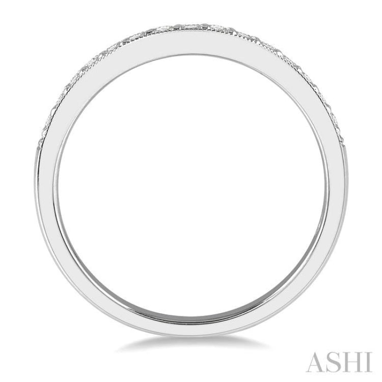 1/4 Ctw Round Cut Diamond Wedding Band in 14K White Gold