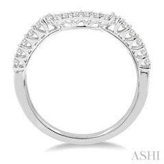 1/3 Ctw Round Cut Diamond Wedding Band in 14K White Gold