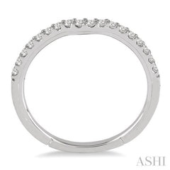 1/5 Ctw Round Cut Diamond Wedding Band in 14K White Gold