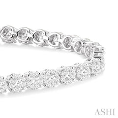 3 Ctw Round Cut Lovebright Diamond Tennis Bracelet in 14K White Gold