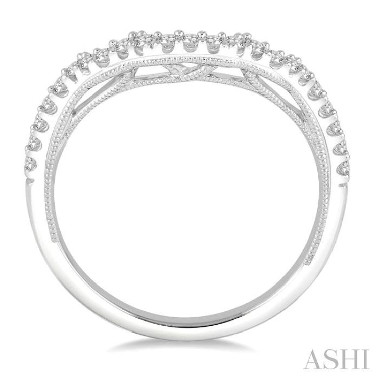 1/4 Ctw Round Diamond Wedding Band in 14K White Gold