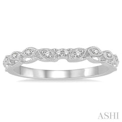 1/20 Ctw Round Cut Diamond Wedding Band in 14K White Gold