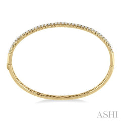 1 Ctw Round Cut Diamond Bangle in 14K Yellow Gold