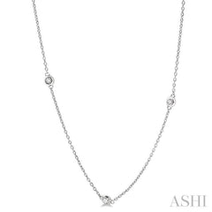 1/2 Ctw Round Cut Diamond Fashion Necklace in 14K White Gold