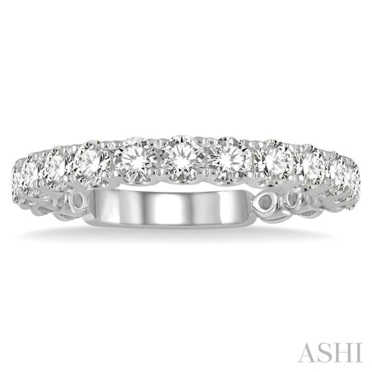 1.00 ctw Round Cut Diamond Wedding Band in 14K White Gold