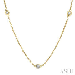 1/4 Ctw Round Cut Diamond Fashion Necklace in 14K Yellow Gold