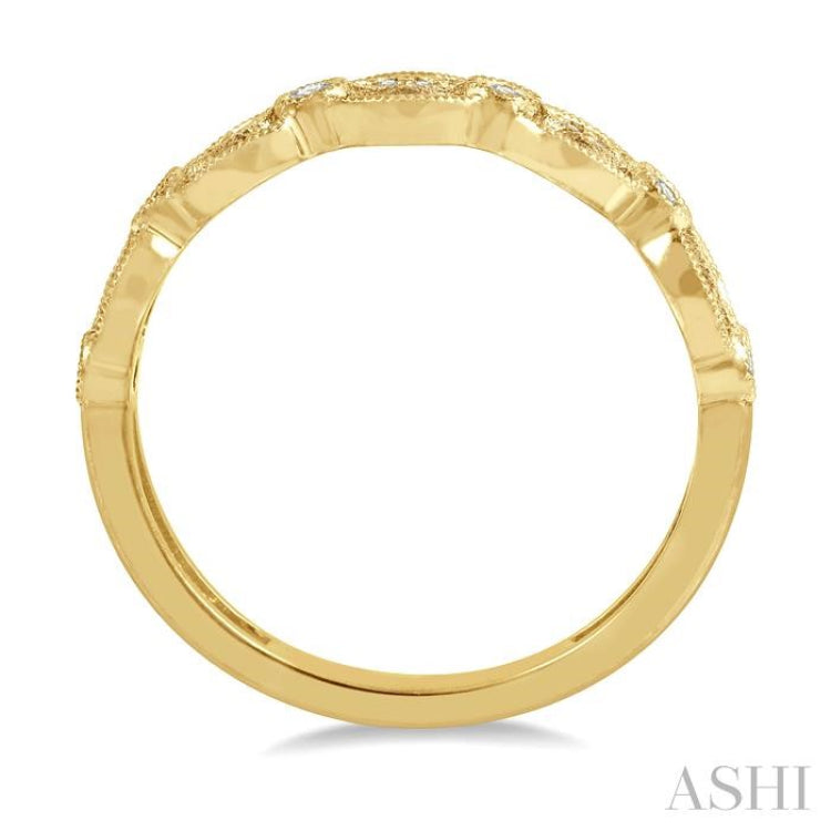 1/10 Ctw Lattice Marquise and Circular Mount Round Cut Diamond Stack Band in 14K Yellow Gold