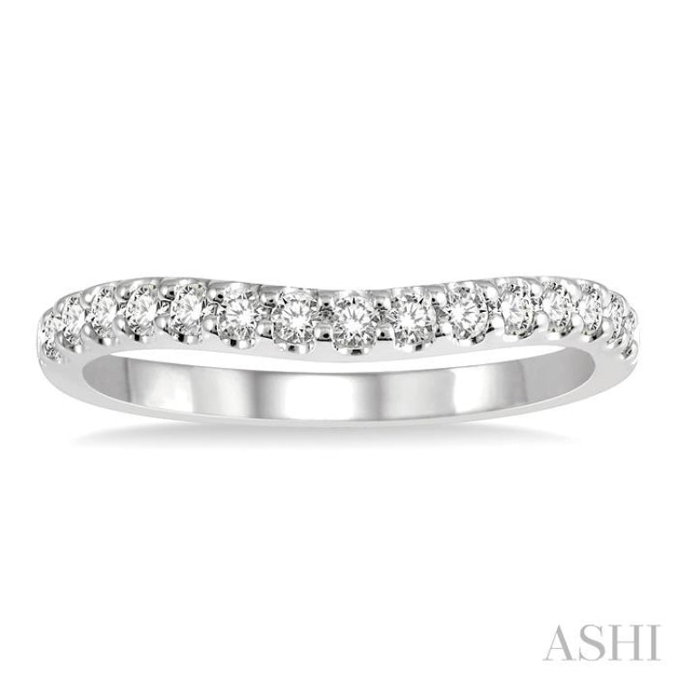 1/3 Ctw Arched Center Round Cut Diamond Wedding Band in 14K White Gold