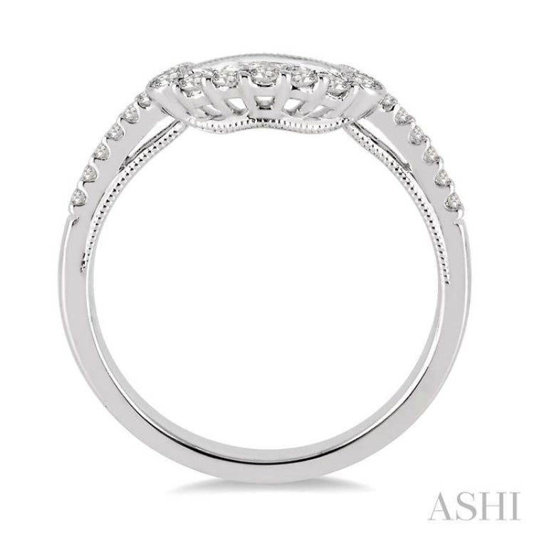 1/5 Ctw Round Cut Diamond Wedding Band in 14K White Gold