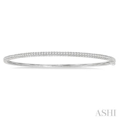 1/2 ctw Slim Round Cut Diamond Bangle Bracelet in 14K White Gold