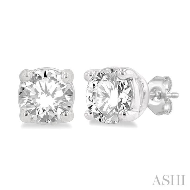 1/4 Ctw Round Cut Diamond Stud Earring in 14K White Gold