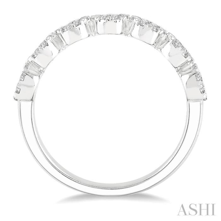 1/2 Ctw Jointed Circular Mount Lovebright round Cut Diamond Ring in 14K White Gold