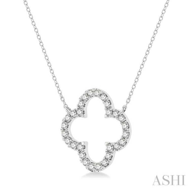 1/2 ctw Clover Round Cut Diamond Pendant in 14K White Gold