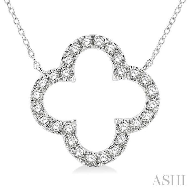 1/2 ctw Clover Round Cut Diamond Pendant in 14K White Gold