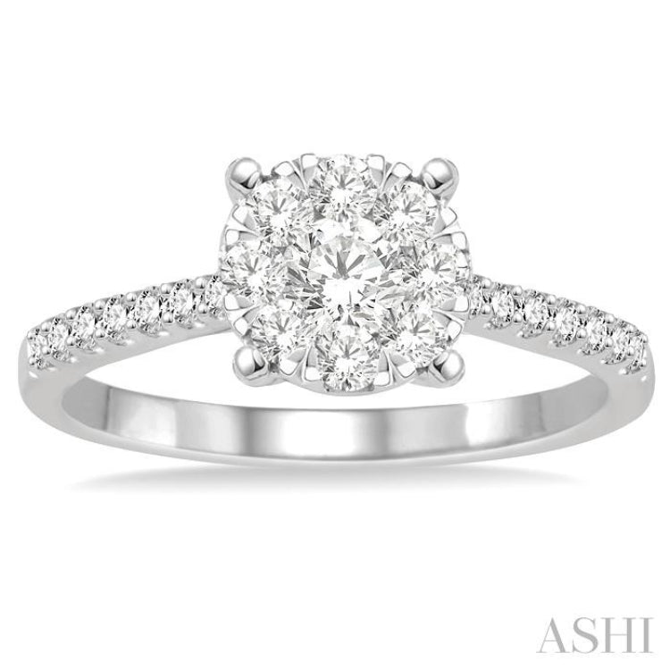 3/4 Ctw Round Cut Lovebright Diamond Ring in 14K White Gold