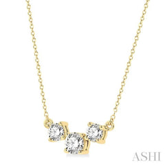 1 1/4 Ctw Three Stone Round Cut Diamond Necklace in 14K Yellow Gold