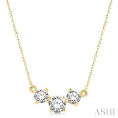 1 1/2 Ctw Three Stone Round Cut Diamond Necklace in 14K Yellow Gold