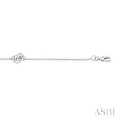 1/20 Ctw Petite Fleur De Lis Round Cut Diamond Fashion Bracelet in 10K White Gold