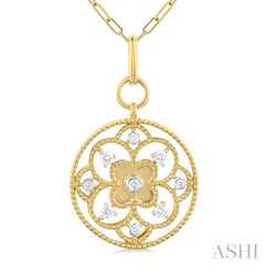 1/4 ctw Circle Floral Carving Round Cut Diamond Fashion Pendant With Paper Clip Chain in 14K Yellow Gold