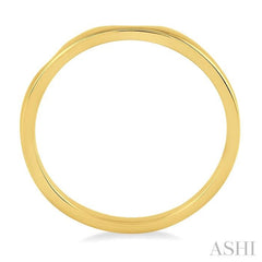 Wedding Band in 14K Yellow Gold