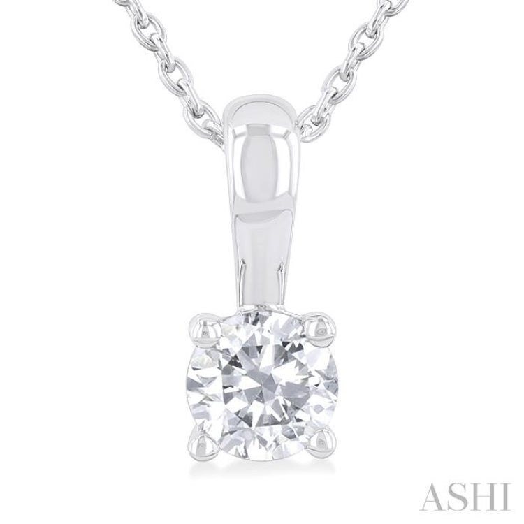 1/2 Ctw Prong Set Round Cut Diamond Solitaire Pendant With Chain in 14K White Gold