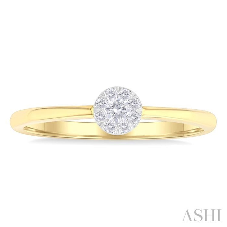 1/10 Ctw Lovebright Petite Round Shape Round Cut Diamond Fashion Ring in 10K Yellow Gold