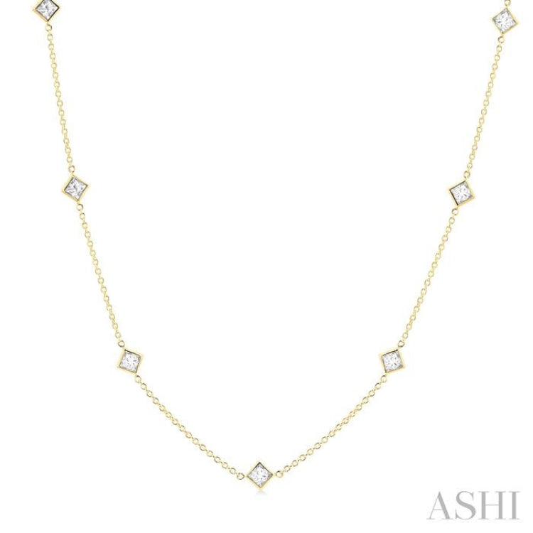 2 ctw Princess Cut Diamond Fashion Necklace in 14K Yellow Gold