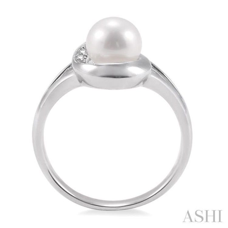 6.5 MM Cultured Pearl and 1/20 Ctw Round Cut Diamond Ring in 14K White Gold